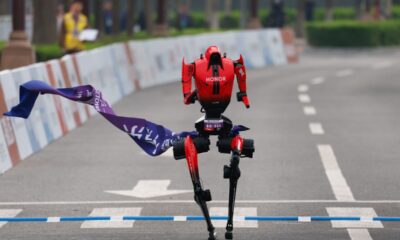 Humanoid Robot Achieves Landmark Half-Marathon Time in China