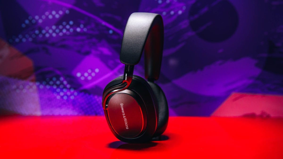 Bowers & Wilkins PX8 S2 Review: Premium Wireless Headphones for High-End Audio Enthusiasts