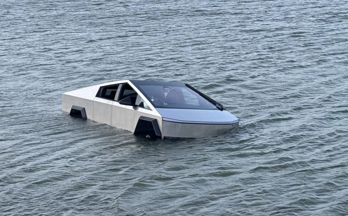 Tesla Cybertruck Wade Mode Test Ends in Lake: A Lesson in Overpromising