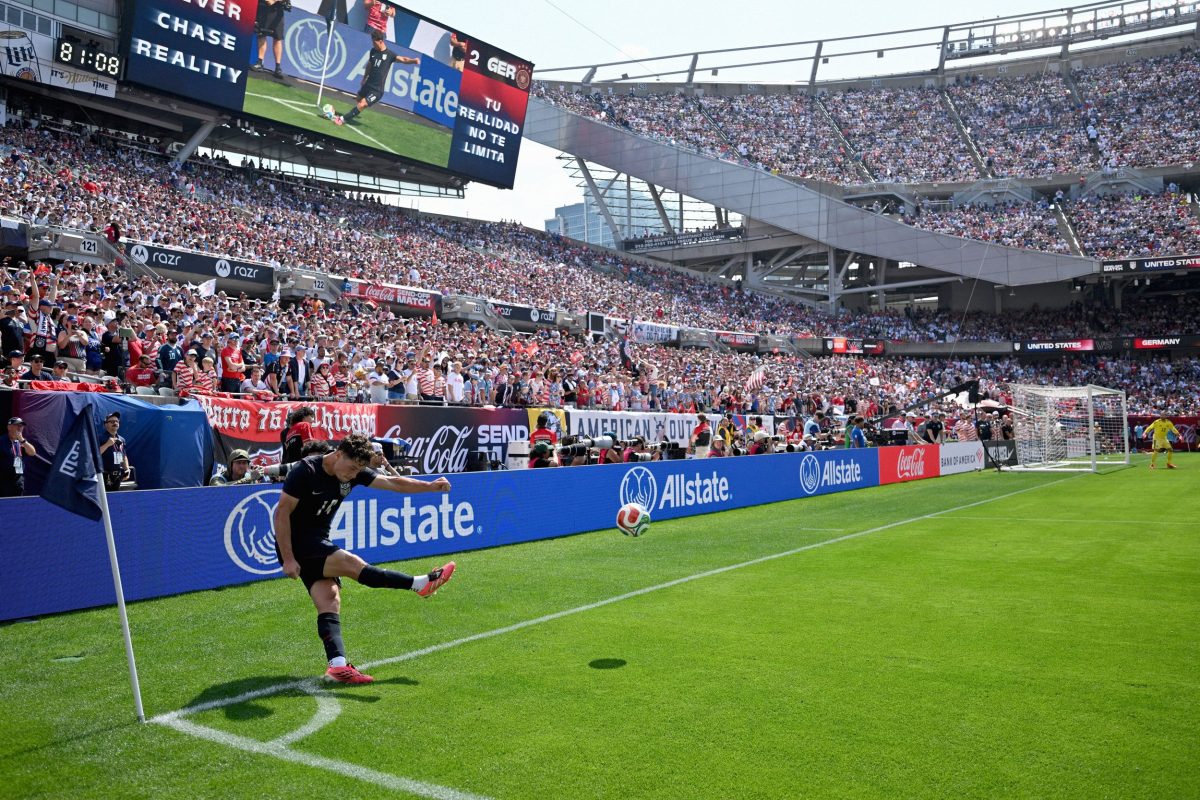 The Physics Behind Soccer Players Bending Shots in Midair